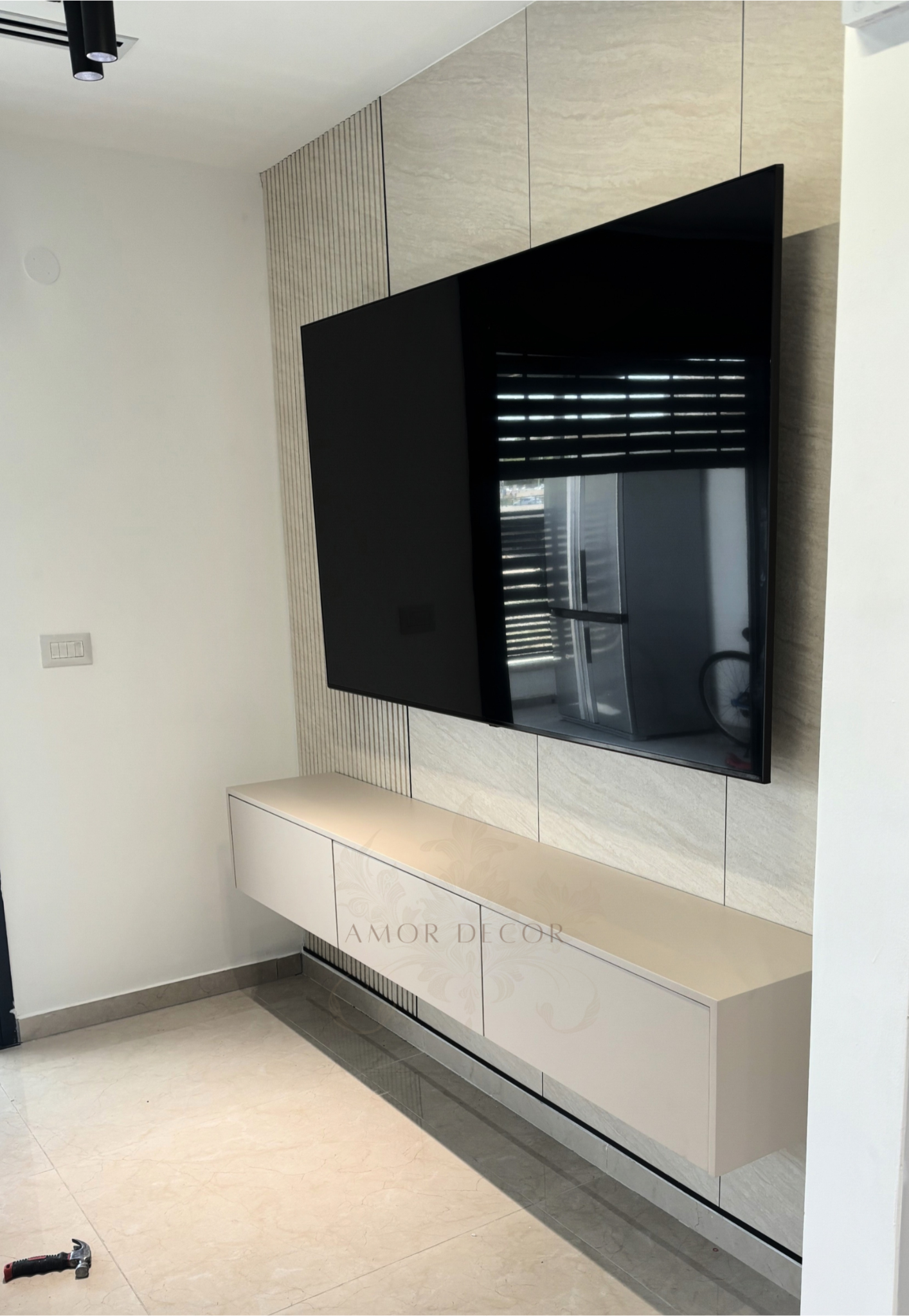 מזנון דגם-LEIV-