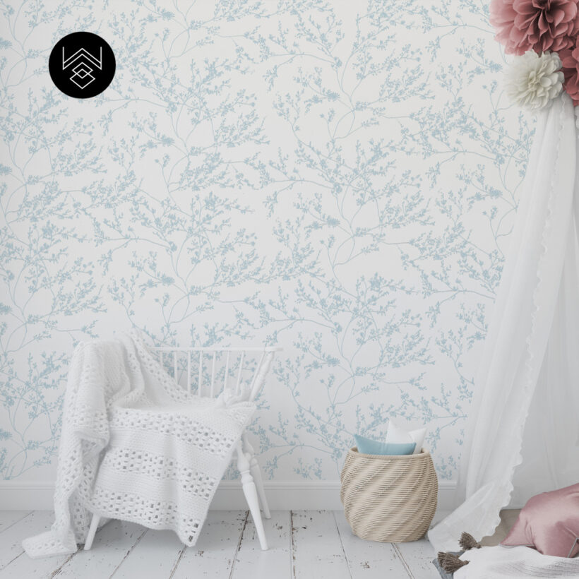 טפט ענפים ארוג תכלת על רקע לבן